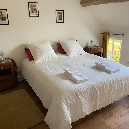 Vie En Rose Bed & Breakfast