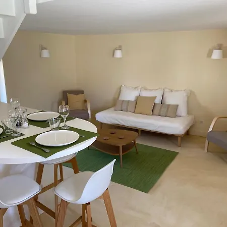 Vie En Rose 3* Pressagny-lʼOrgeuilleux