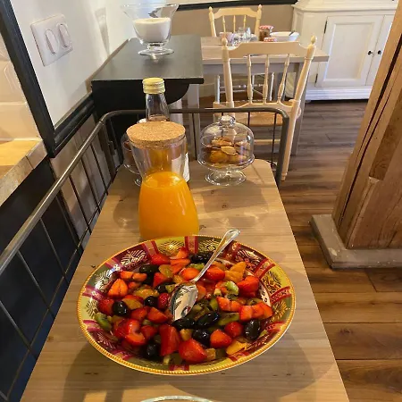 Vie En Rose Pressagny-lʼOrgeuilleux