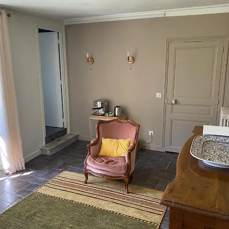 Vie En Rose Bed & Breakfast