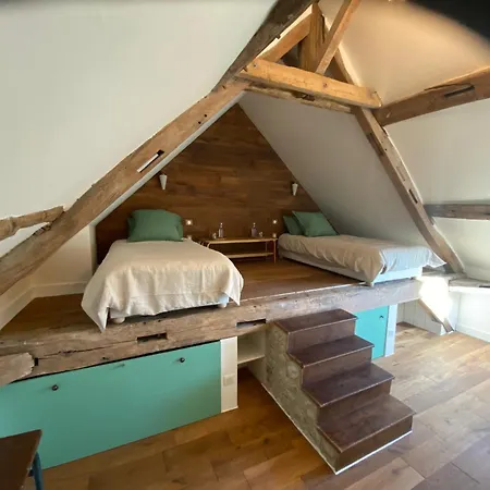 Vie En Rose Bed & Breakfast